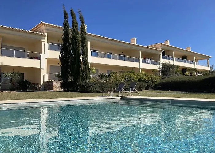 Panorama *pool* 아파트 *