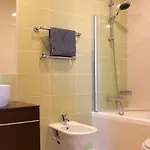 Panorama *pool* شقة ساغريش